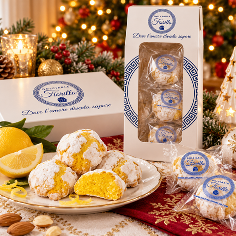 Paste di mandorla al limone Dolciaria Fiorillo in atmosfera natalizia con confezioni Fiorillo, limone e tavola delle feste.